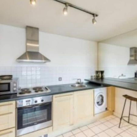 Centrally Located Flat - Battersea Park Road London Luaran gambar